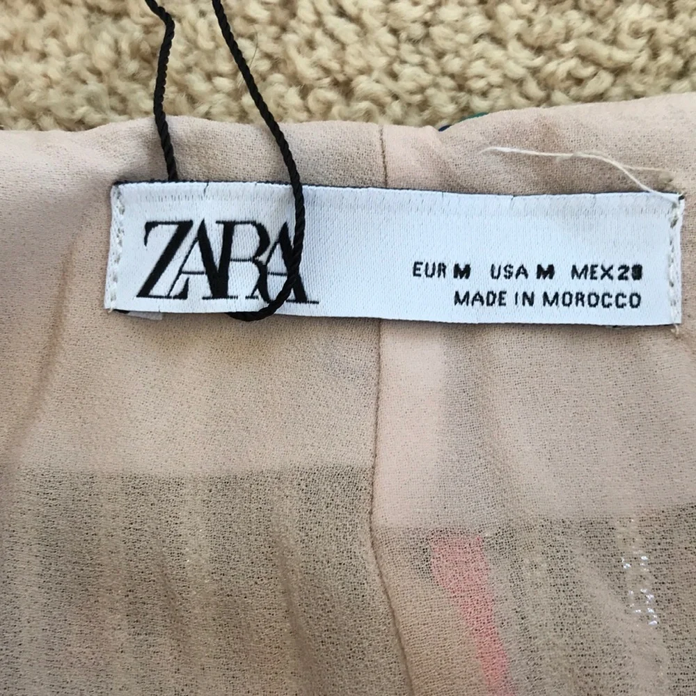 NWT! Zara medium blue  multi sequined mini skirt.